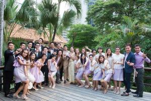 ชุดไทยเพื่อนเจ้าสาว เช่าที่แบมบี้ เวดดิ้ง ห้วยขวาง
